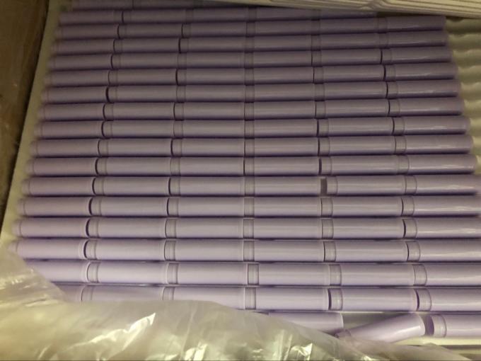 Durable 19.2*69mm Empty Plastic Lip Balm Tube 3.8g Lightweight 2